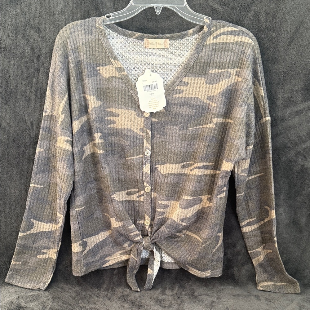 NWT Altar'd State Gray Camouflage Tie-Front Cardigan Small